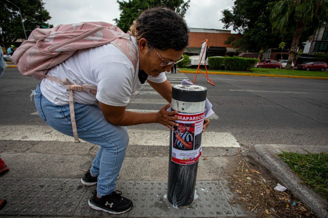 Colectivo Luz De Esperanza Pinta Mural En Honor A Las Personas